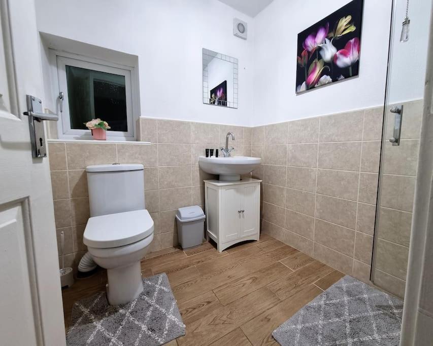 *C.Sani* Setup For Your Most Relaxed & Amazing Stay + Free Parking + Free Fast Wifi * Leeds  Eksteriør bilde